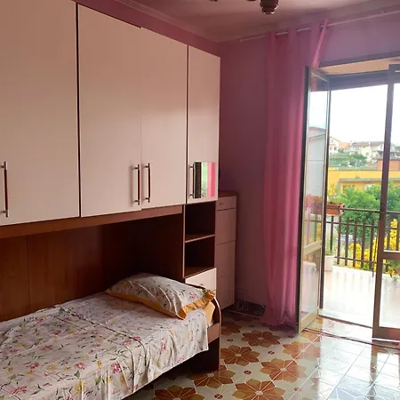 Room * Rome